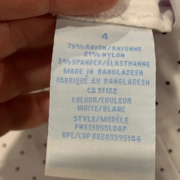 Capris 4 - Picture 6 of 10